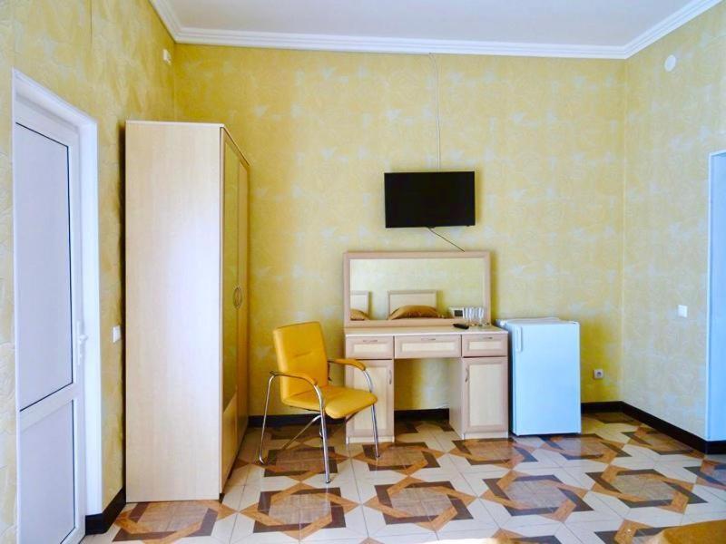 Мини-Отель Кристалл Gantiadi Exterior foto