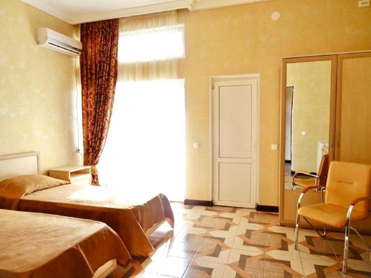 Мини-Отель Кристалл Gantiadi Exterior foto