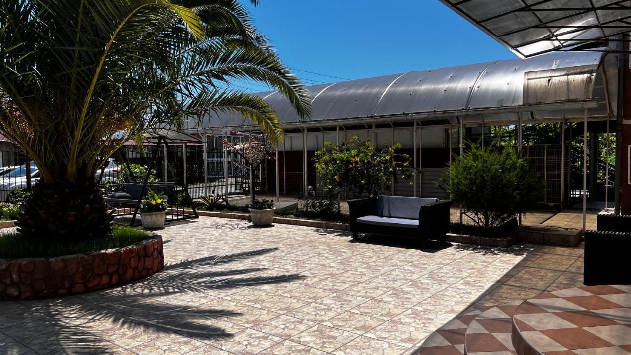 Мини-Отель Кристалл Gantiadi Exterior foto